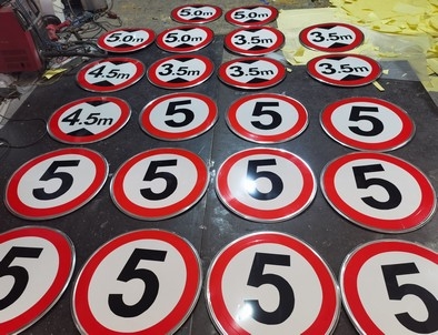 乌海乌海限速交通标牌厂家